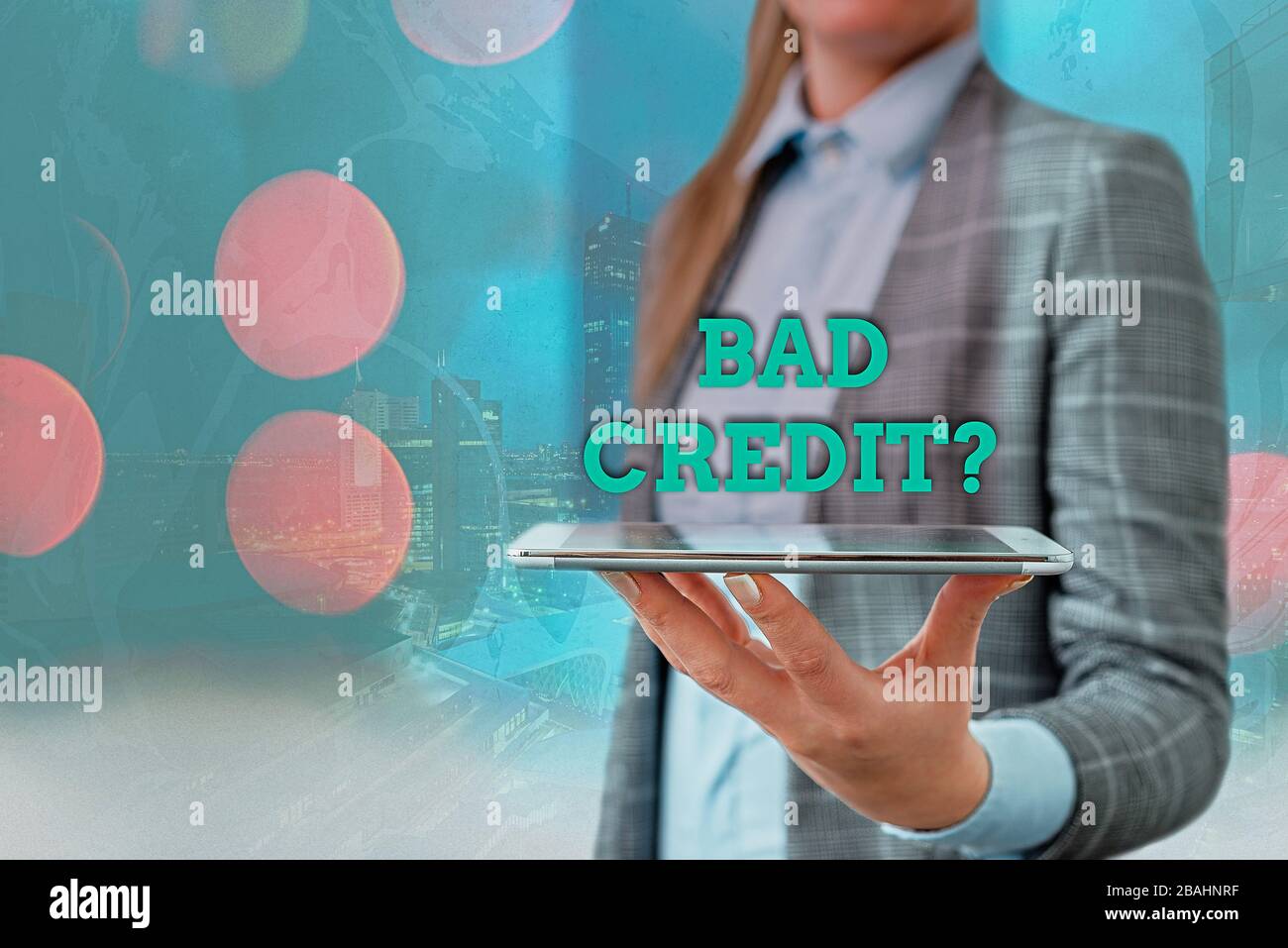 Konzeptionelles Handschreiben mit Bad Creditquestion. Konzept bedeutet, dass eine Schuld nicht rechtzeitig und vollständig zurückzahlen kann Stockfoto