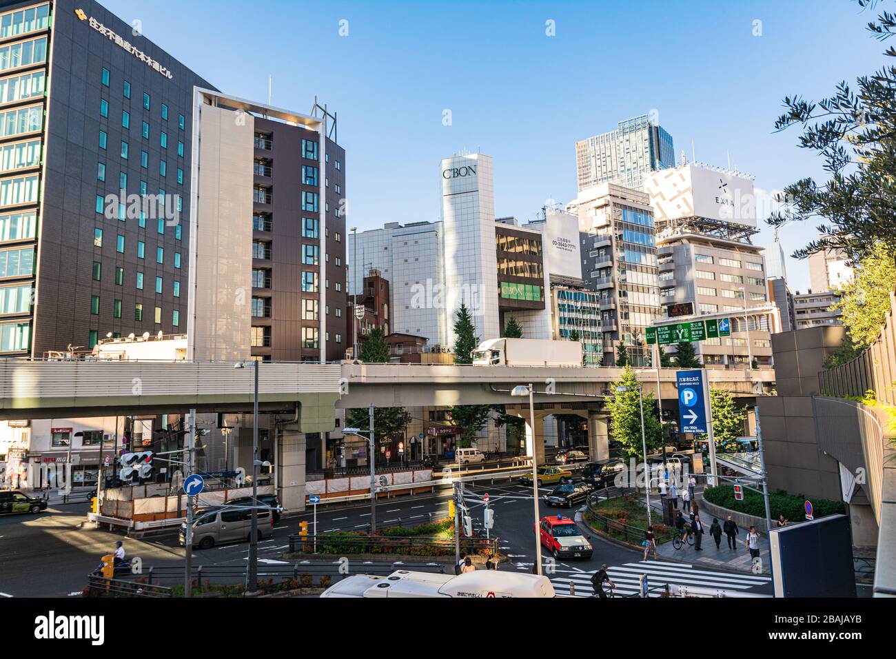 Tokio, Japan, Asien - September 6.2019: Blick auf den Bezirk Roppongi Stockfoto