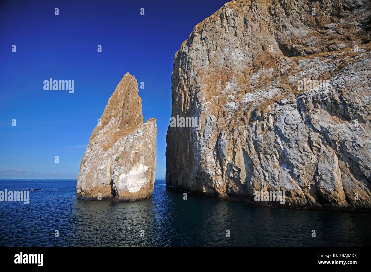 Kicker Rock nahe der Insel San Cristobal, Galapagos, UNESCO-Welterbe, Ekuador, Suedamerika Stockfoto