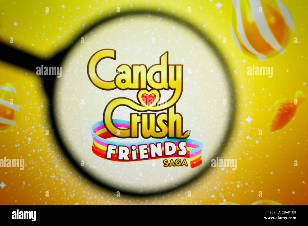 Los Angeles, California, USA - 25. Juni 2019: Illustrative Editorial der Candy Crush friends Saga Homepage. Candy Crush Friends Saga-Logo Stockfoto