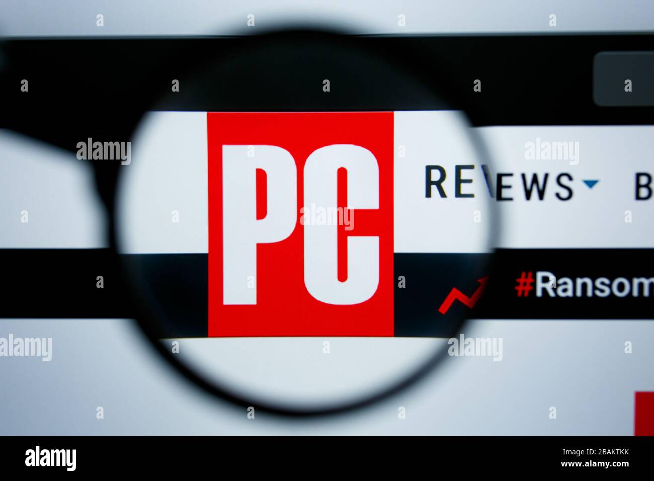 Los Angeles, California, USA - 25. Juni 2019: Illustrative Editorial der Homepage der PC-Website. PC-Logo auf dem Bildschirm sichtbar Stockfoto