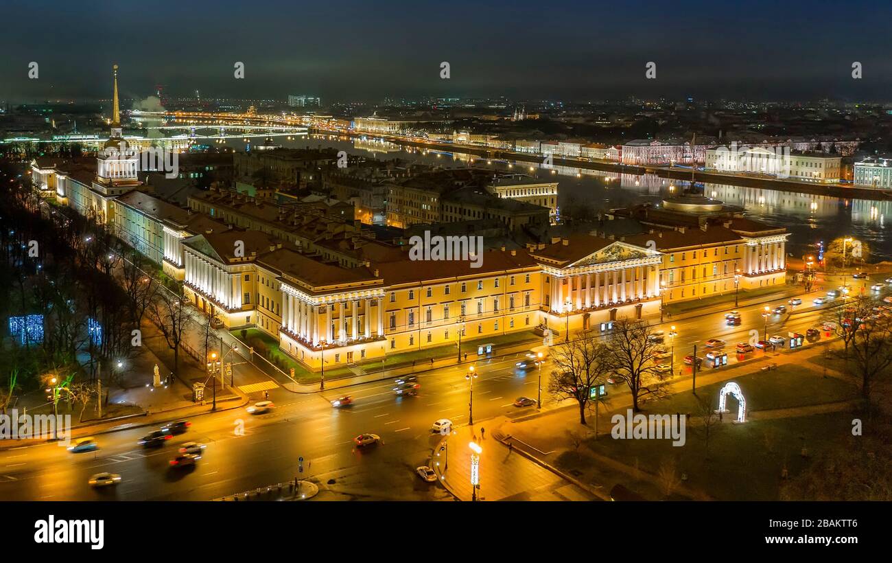 Luftbild zum Gebäude der Admiralität, Sankt Petersburg, Russland Stockfoto