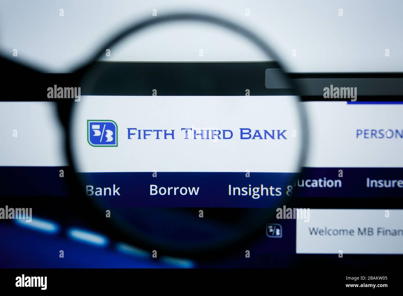 Los Angeles, Kalifornien, USA - 25. Juni 2019: Illustrative Editorial der FTB-Website der fünften dritten Bank. FTB-Logo der fünften dritten Bank sichtbar Stockfoto Los Angeles, Kalifornien, USA - 25. Juni 2019: Illustrative Editorial der FTB-Website der fünften dritten Bank. FTB-Logo der fünften dritten Bank sichtbar Stockfoto