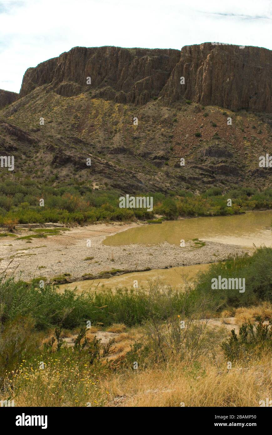 Terlingua Texas Geisterstädte Friedhof Grab mit Kreuz Stockfoto