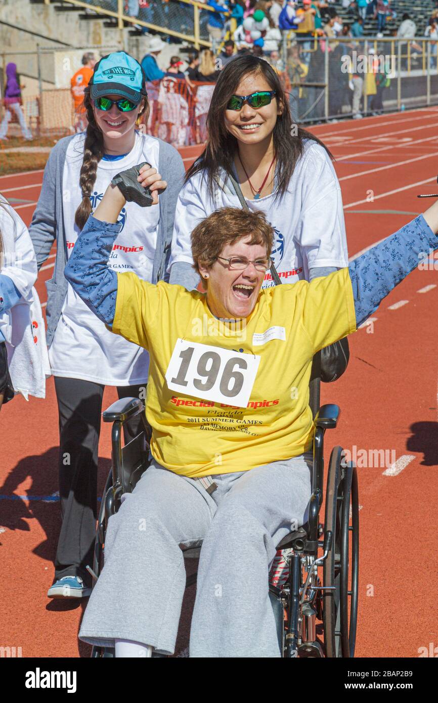 Miami Florida, Liberty City, Traz Powell Stadium, Special Olympics, Bedürfnisse, Track & Field geistig Behinderte spezielle Bedürfnisse, eingeschränkt, Student Stu Stockfoto
