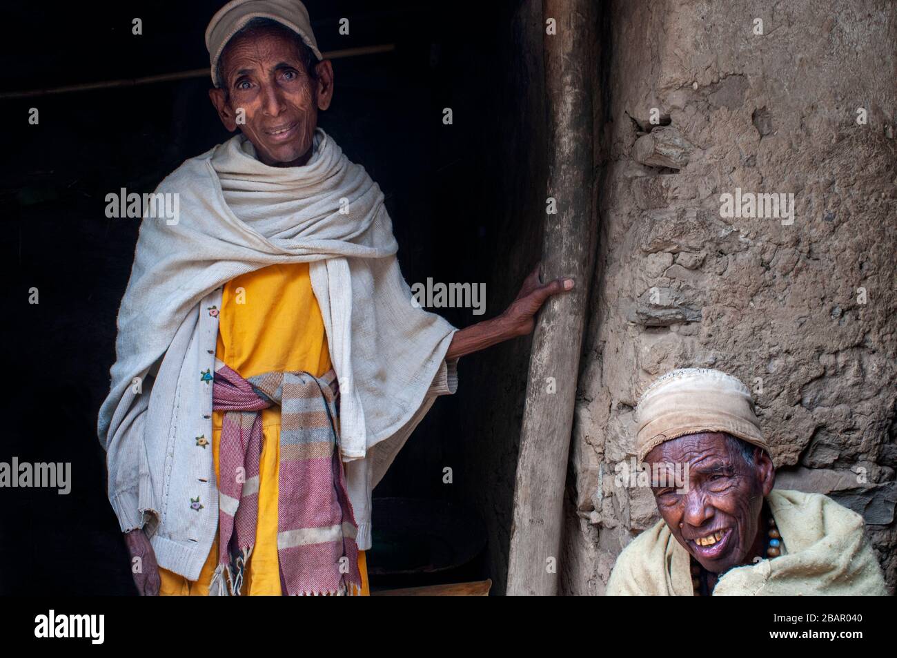 Der Tempel von Yeha in Tigray, Museum, Äthiopien. Neben den Ruinen von Yeha leben mehrere Christen in einfachen Steinhäusern. Kaffee und Religion sind elem Stockfoto