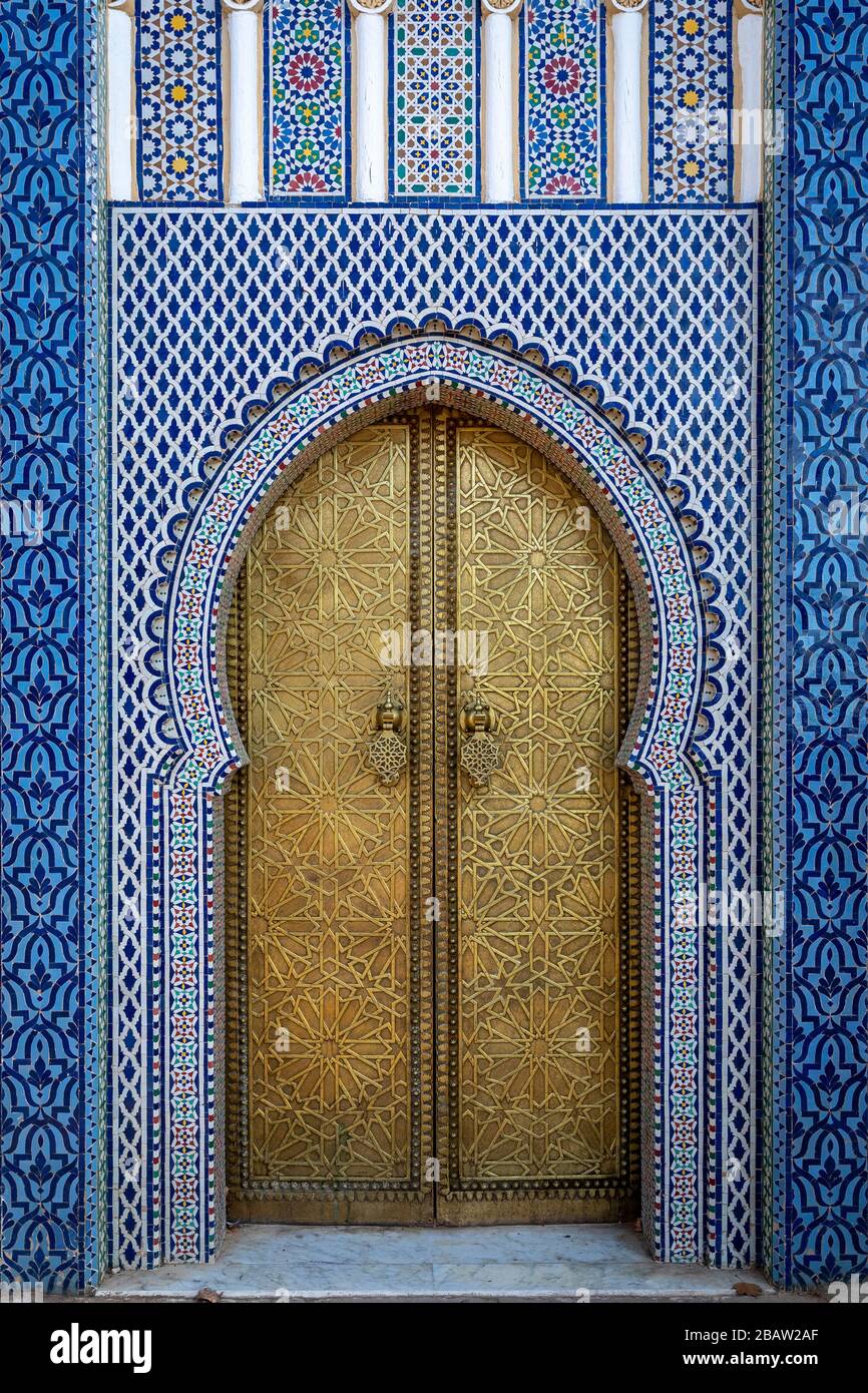 Vordertür des Königspalastes, Fes, Marokko Stockfoto