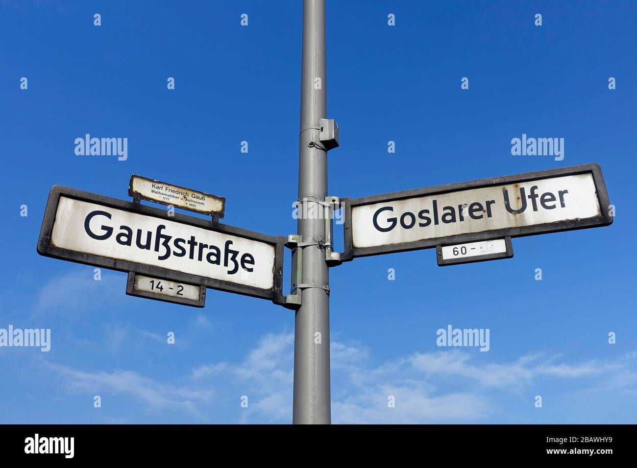 Streetsign Karl Friedrich Gauß in Berlin Stockfoto
