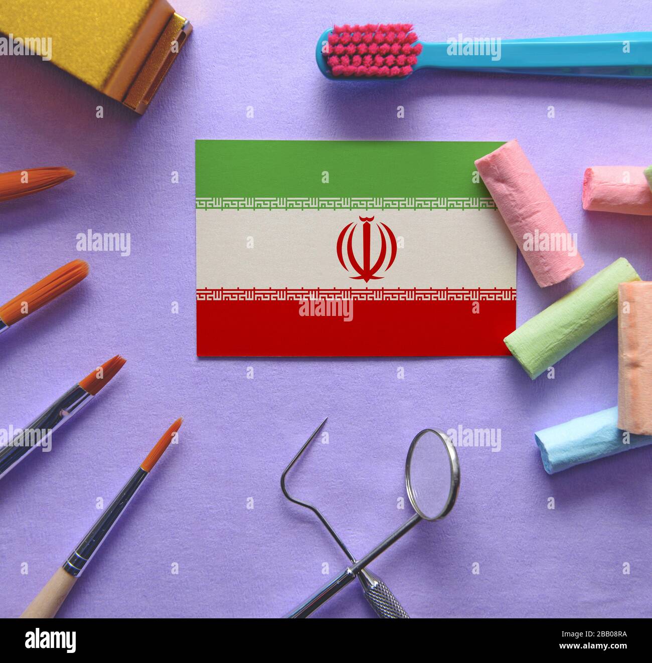 Zahnarztkonzept mit Instrumenten - konzeptionelles Bild des zahnmedizinischen Gesundheitssystems des Iran Stockfoto