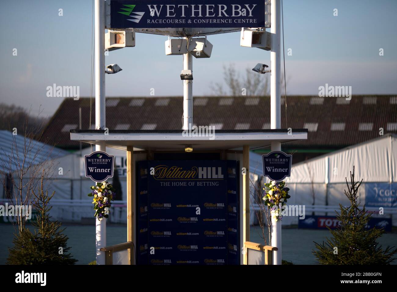 Das Gewinngehäuse auf der Wetherby Racecourse Stockfoto