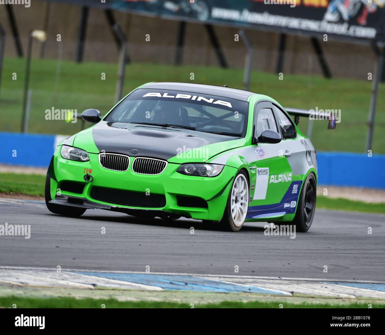 Lucky Khera, BMW M3 E92, New Millenium Series, Nextec Dunlop Puma Cup, Classic Sports Car Club, CSCC, Late Summer Race Meeting, Donington Park, Sonntag Stockfoto