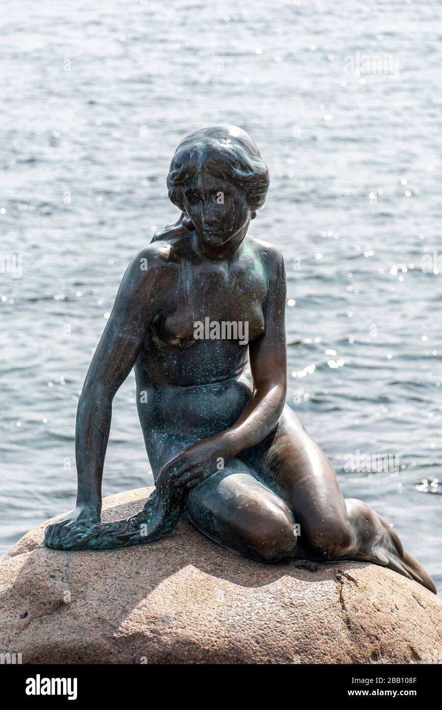 Die Statue der kleinen Meerjungfrau in Kopenhagen, Dänemark, Europa Stockfoto