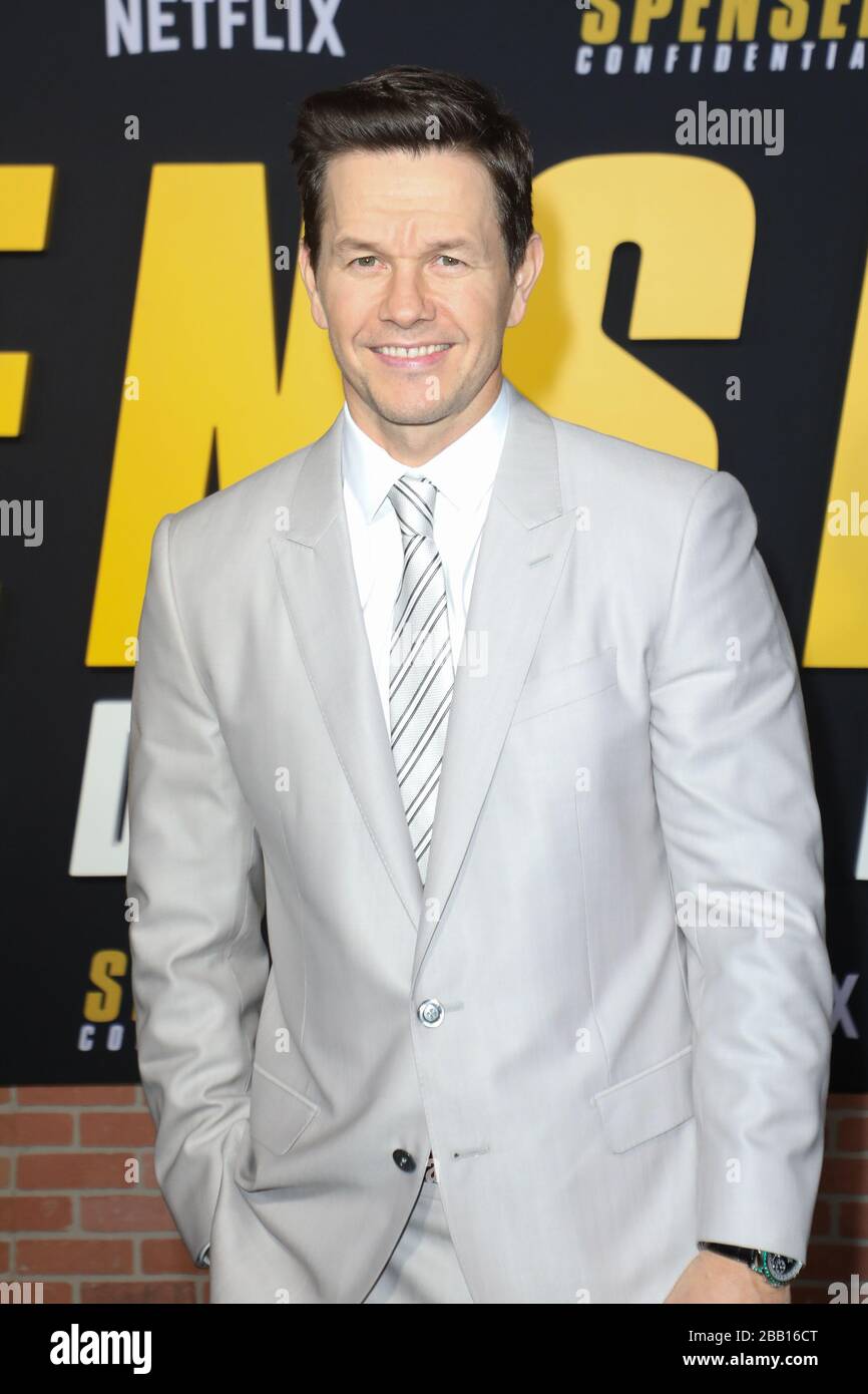 Premiere von Netflix "Spenser Confidential" im Regency Village Theatre in Los Angeles am 27. Februar 2020 mit: Mark Wahlberg Where: Los Angeles, Kalifornien, Vereinigte Staaten When: 27. Februar 2020 Credit: Sheri Determan/WENN.com Stockfoto