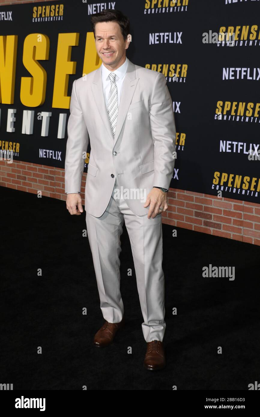 Premiere von Netflix "Spenser Confidential" im Regency Village Theatre in Los Angeles am 27. Februar 2020 mit: Mark Wahlberg Where: Los Angeles, Kalifornien, Vereinigte Staaten When: 27. Februar 2020 Credit: Sheri Determan/WENN.com Stockfoto
