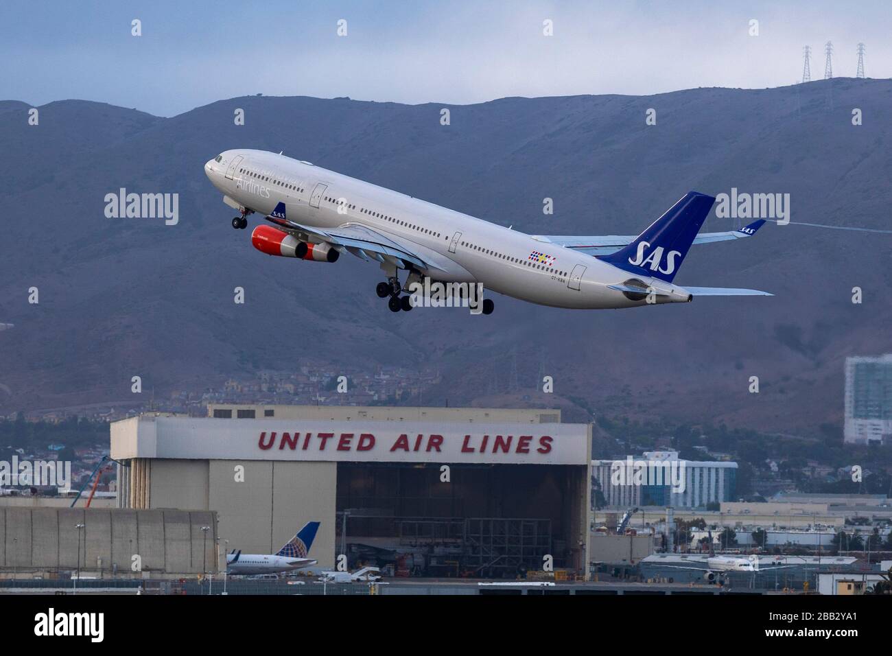 Eine Scandinavier Airlines A340-300 fährt am Freitag, 27. September 2019 in San Francisco, USA vom internationalen Flughafen San Francisco ab. (Foto von IOS/Espa-Images) Stockfoto