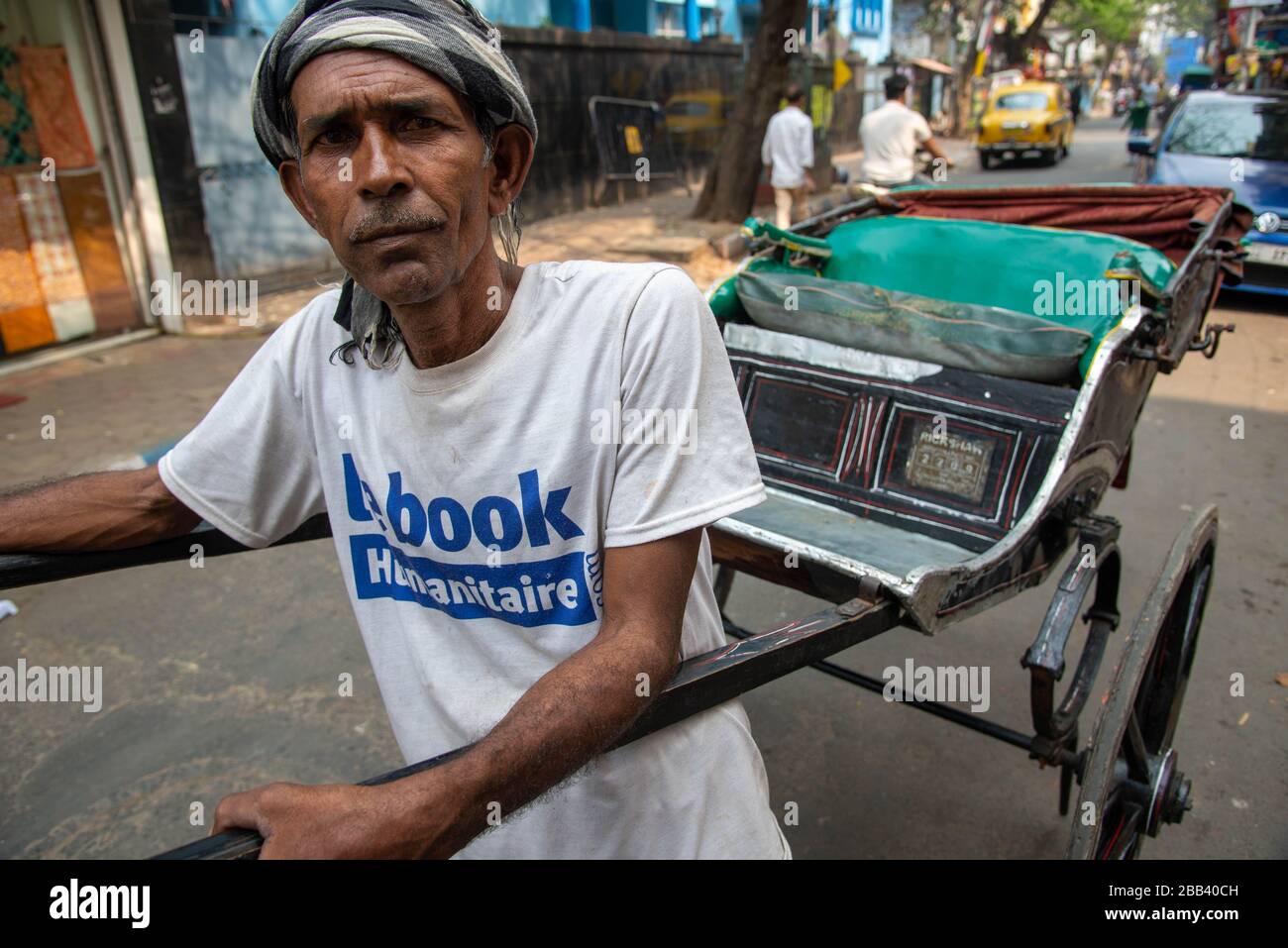 Hand zog Riksja in Kalkutta, Indien Stockfoto