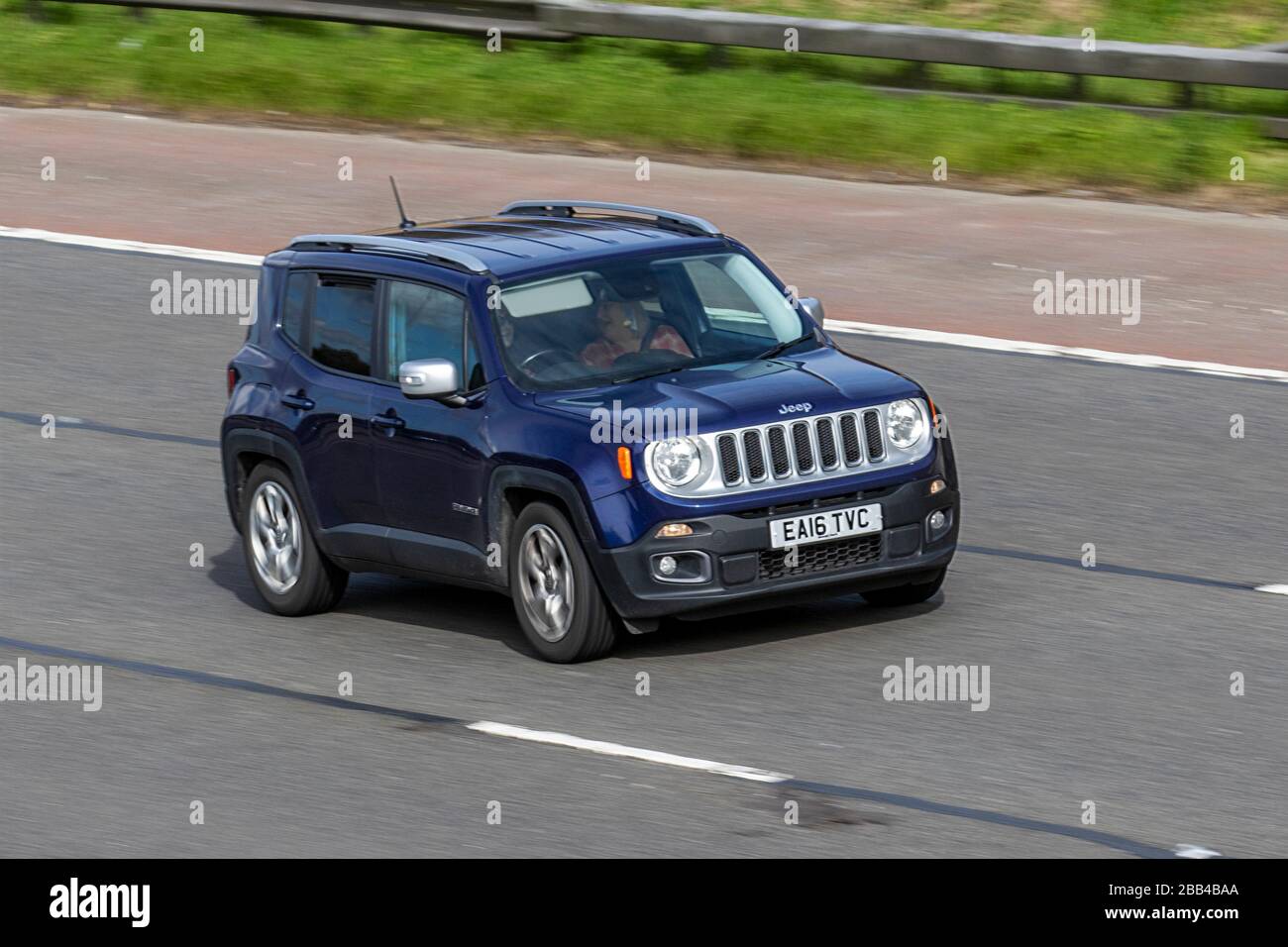 Blauer jeep abtrünniger -Fotos und -Bildmaterial in hoher