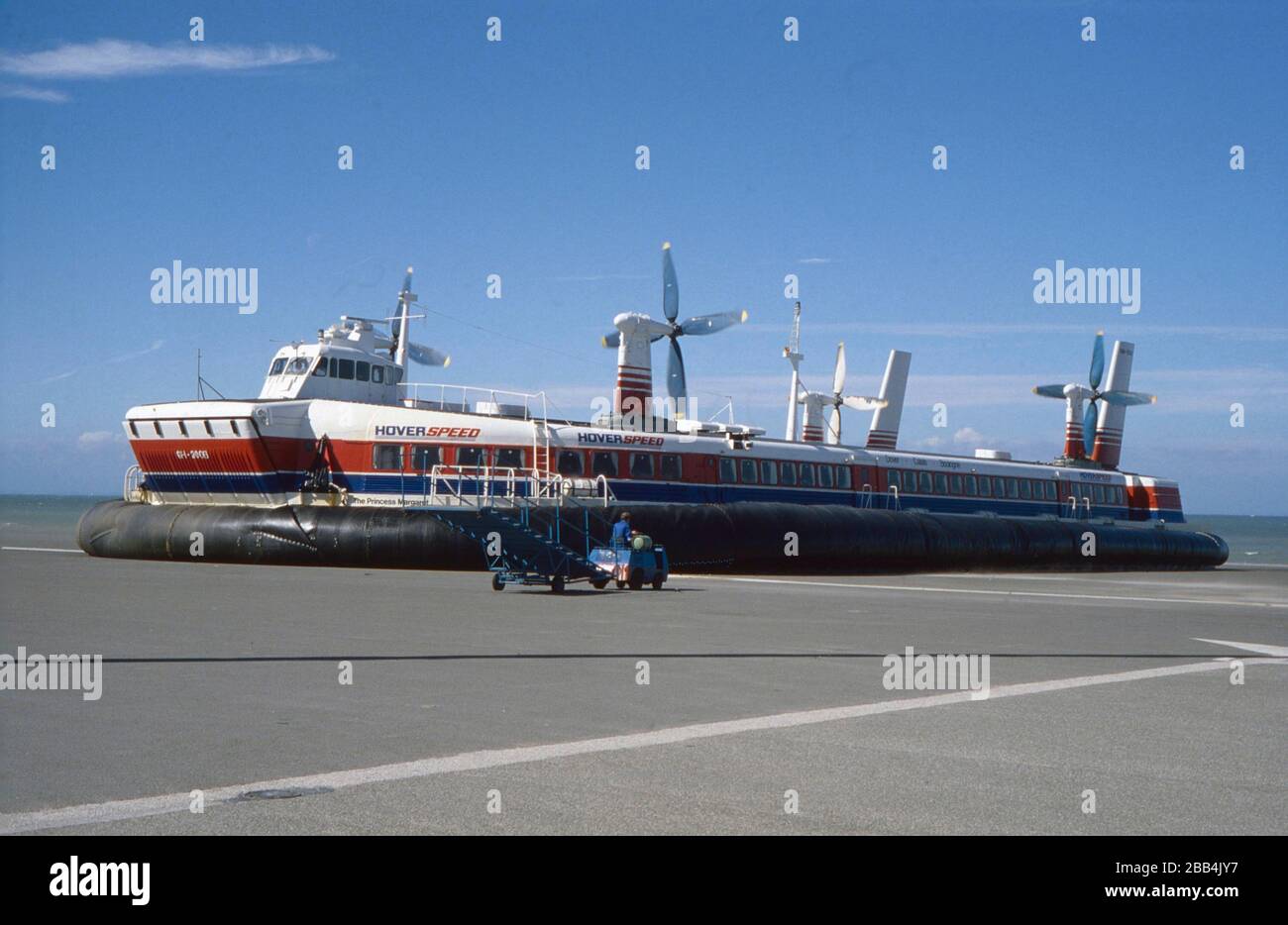 Hovercraft an Strand Frankreich 1989 Stockfoto