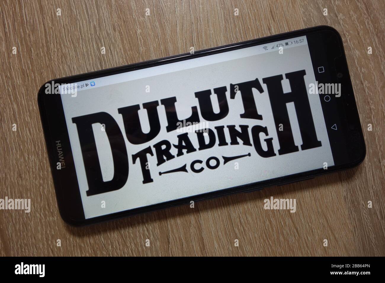 Das Logo der Duluth Trading Company wird auf dem Smartphone angezeigt Stockfoto