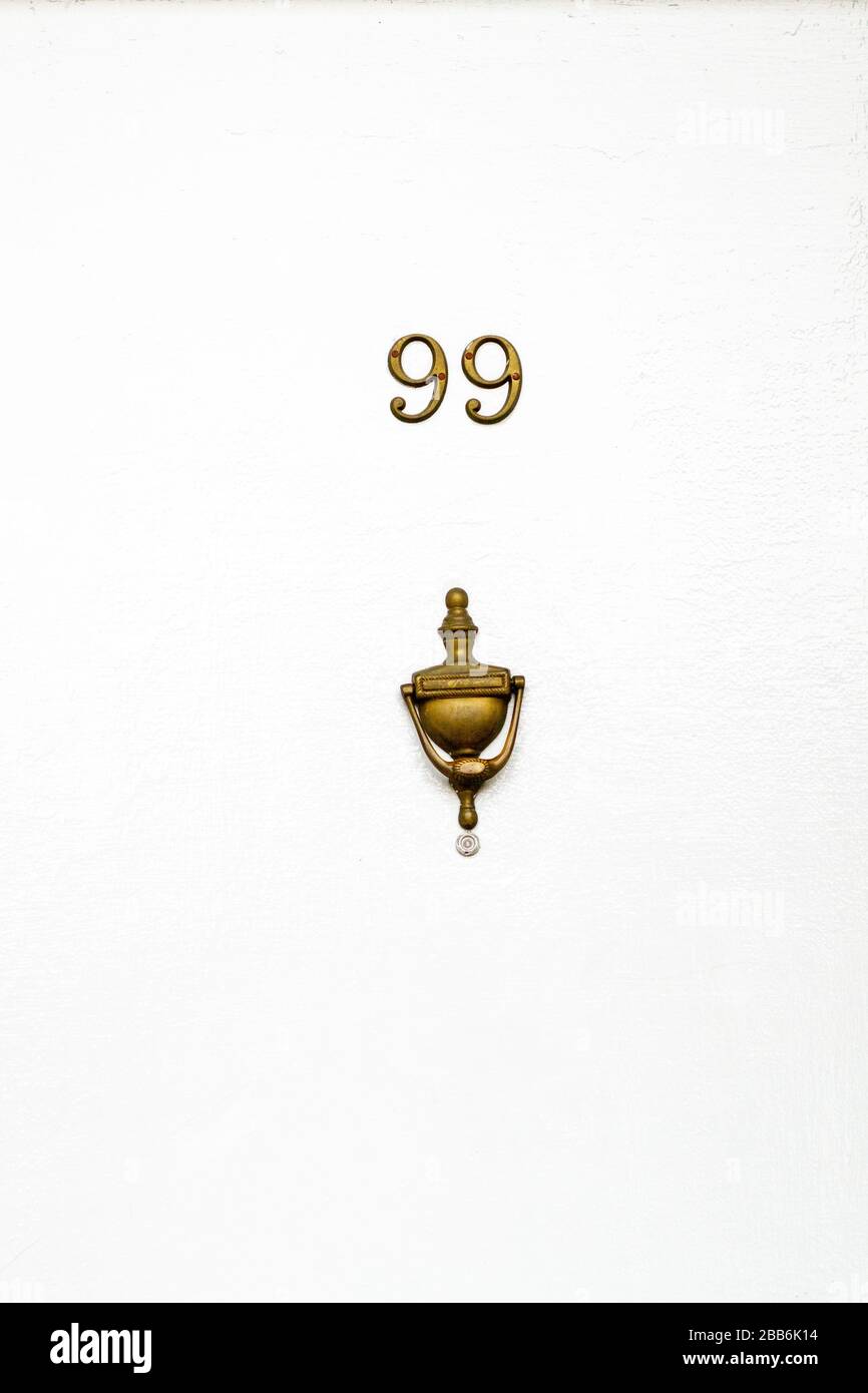 Hausnummer 99 Stockfoto