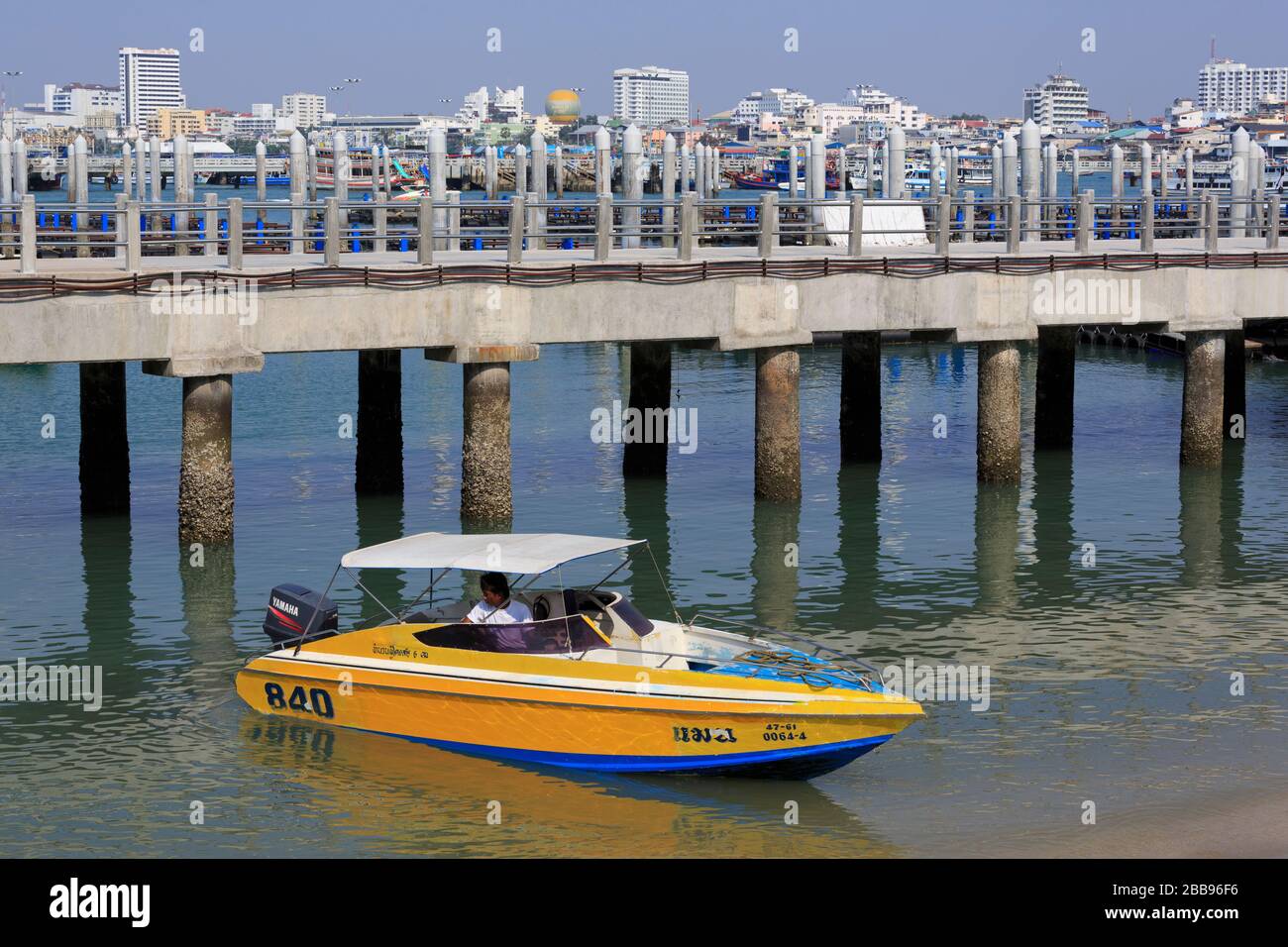 Boot in Pattaya City, Thailand, Asien Stockfoto