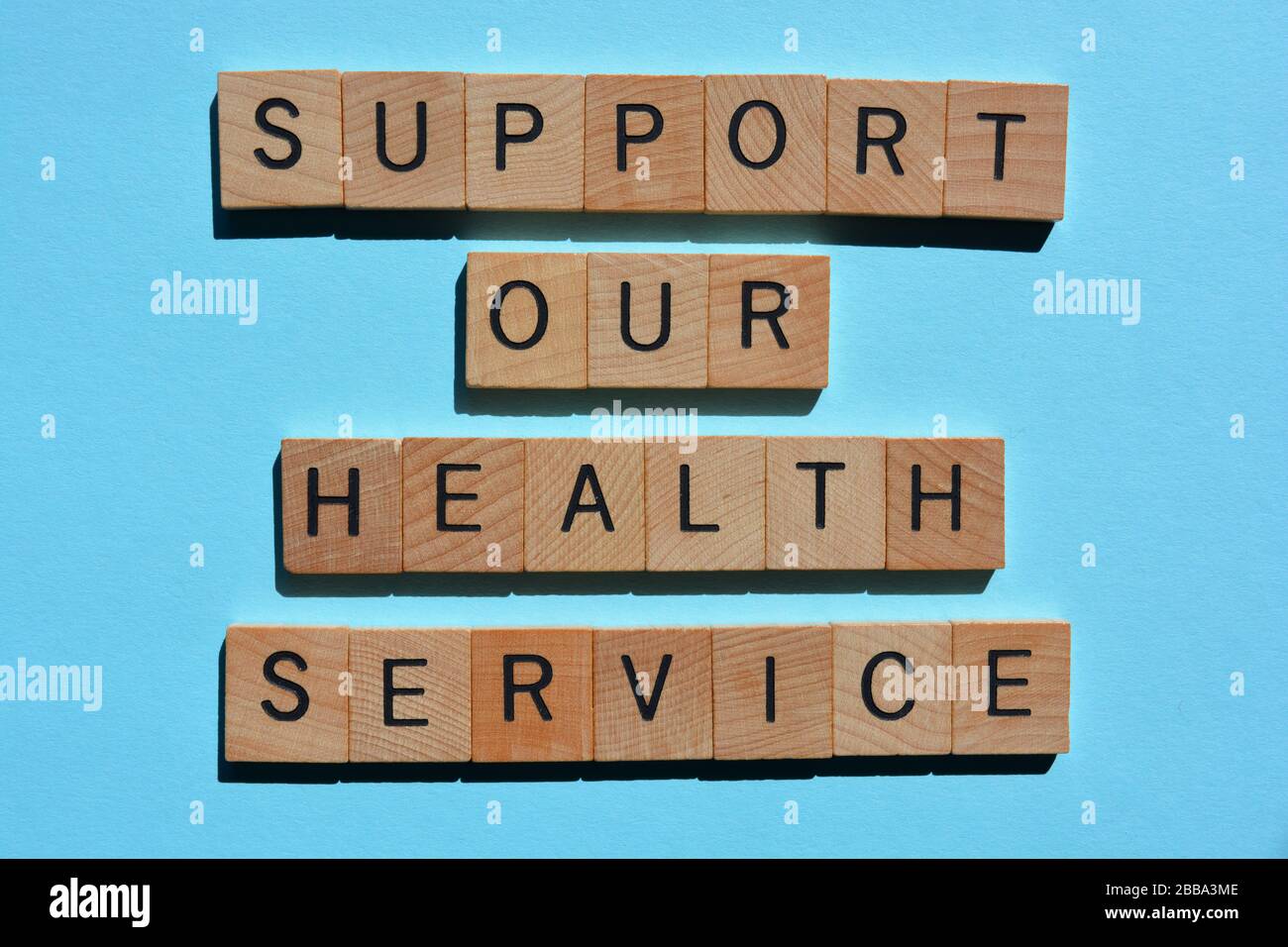 Support Out Health Service, Wörter auf blauem Hintergrund Stockfoto