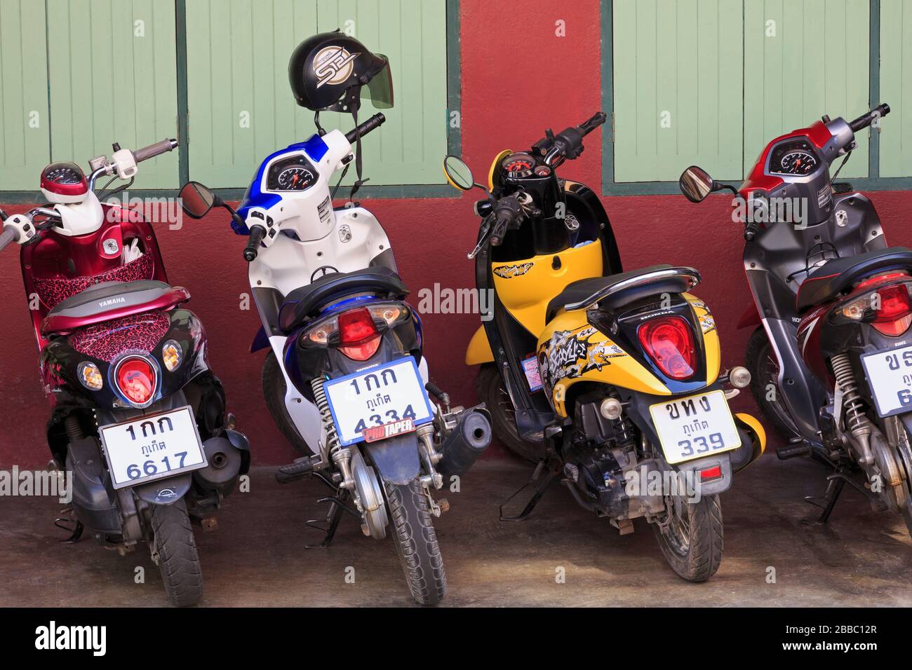 Roller auf der Soi Romanee Street, Old Phuket Town, Thailand, Asien Stockfoto