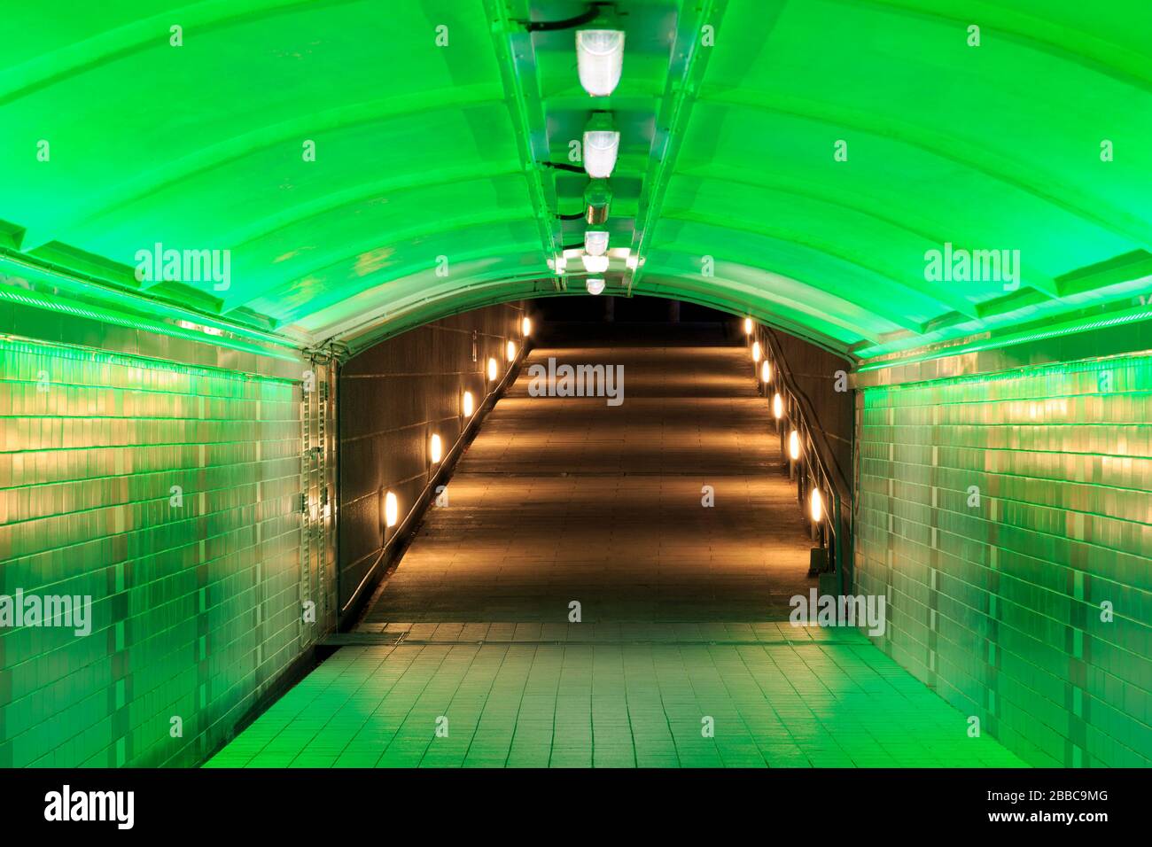 Fußgängertunnel unter der North Bridge Road, Singapur, Asien Stockfoto
