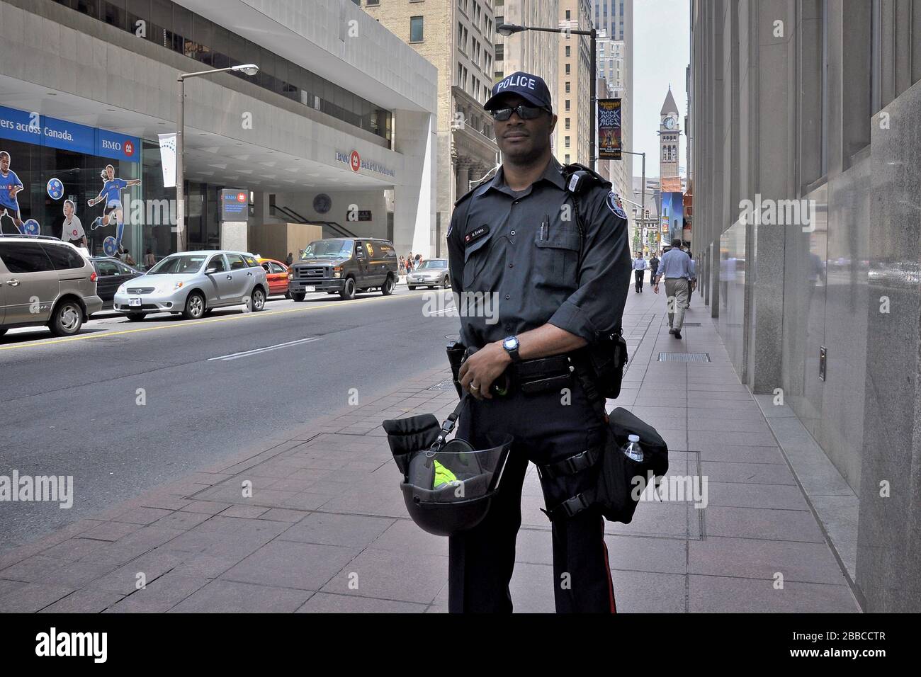 Polizei in vollem Gang in der Innenstadt von Toronto für den G20-Gipfel. Stockfoto