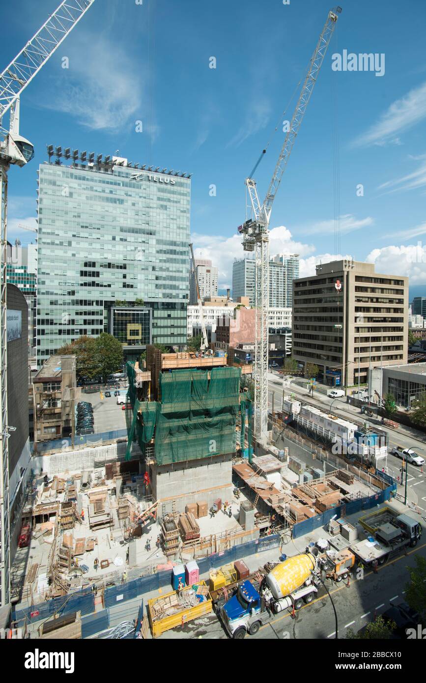 Bauarbeiten an der Kreuzung von Homer Street und Georgia Street im Stadtzentrum von Vancouver, British Columbia, Kanada. Stockfoto