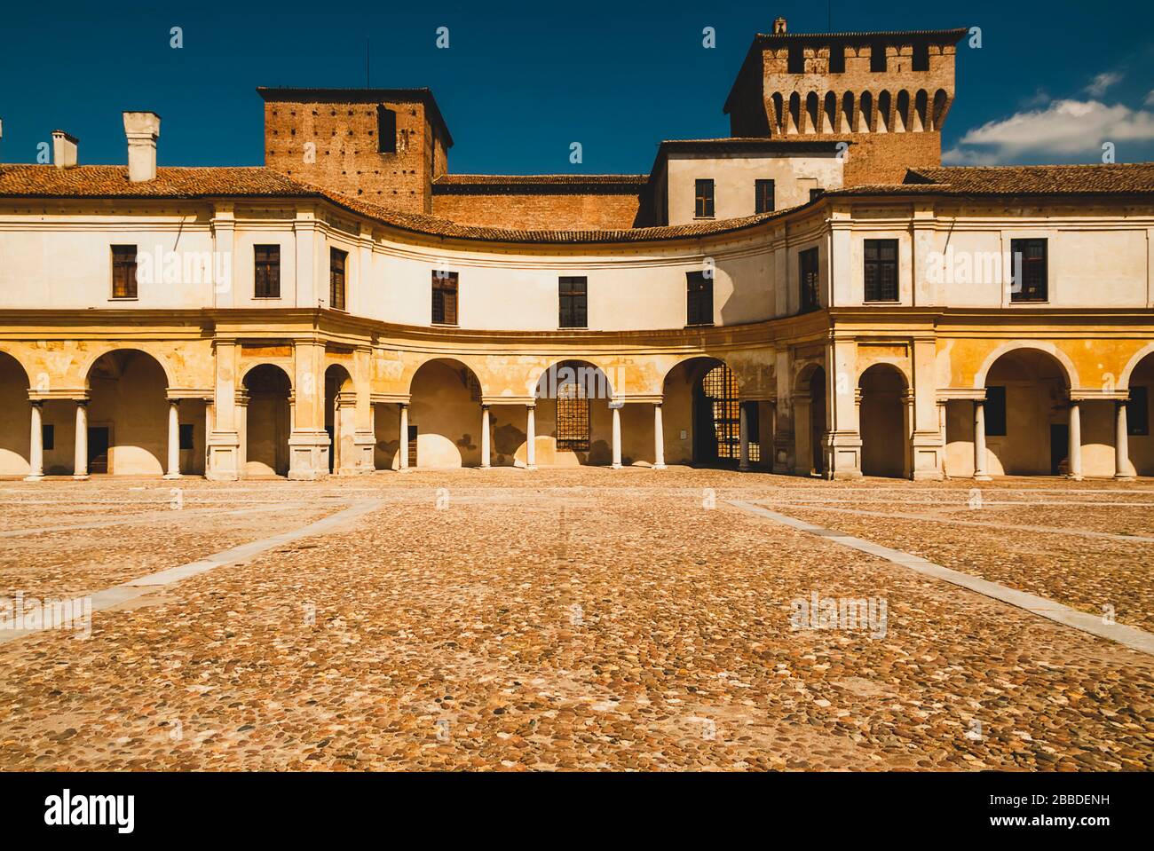 Blick auf den Herzoglichen Palast von Mantua, Lombardei, Italien Stockfoto