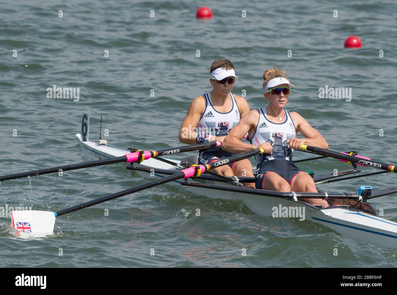 Rio de Janeiro. BRASILIEN. GBR LW2X. Schleife. Charlotte TAYLOR und Kat COPELAND, 2016 Olympic Rowing Regatta. Lagoa Stadium, Copacabana, "Olympische Sommerspiele" Rodrigo de Freitas Lagune, Lagoa. Lokale Zeit 11:20:02 Dienstag 09.08.2016 [Pflichtgutschrift; Peter SPURRIER/Intersport Images] Stockfoto