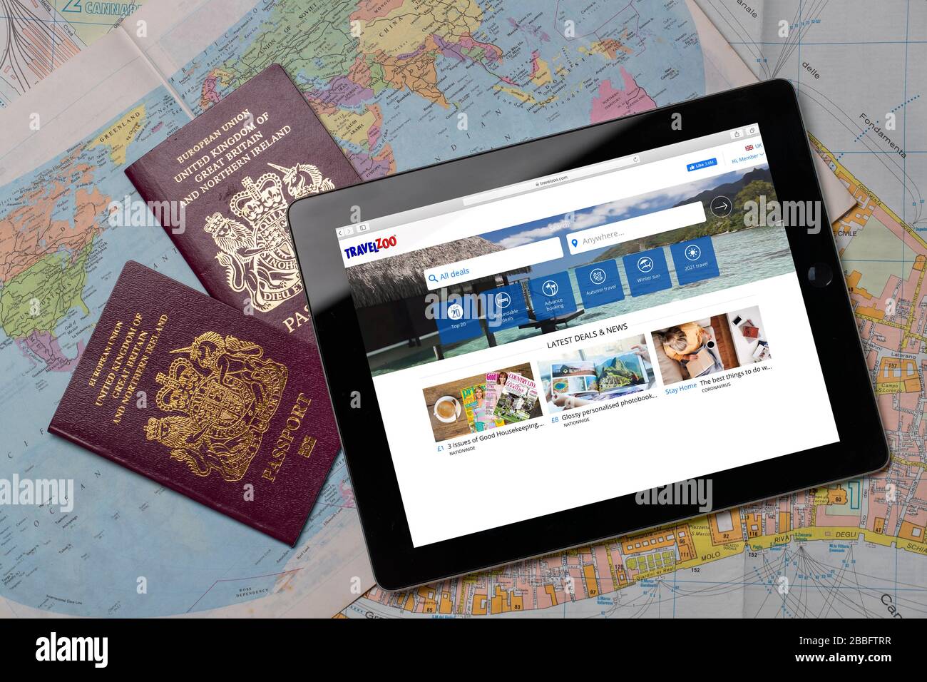 Travel Zoo Travel Website auf einem iPad oder Tablet. (Nur redaktionelle Verwendung) Stockfoto