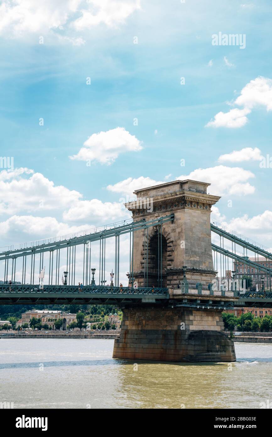 Kettenbrücke über die Donau in Budapest, Ungarn Stockfoto