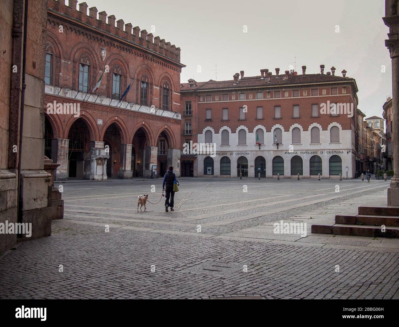 Der Alltag in der Quarantäne in Cremona, Lombardei, Italien während der Kovid19-Pandemie. Weltausbruch des Coronavirus. Stockfoto