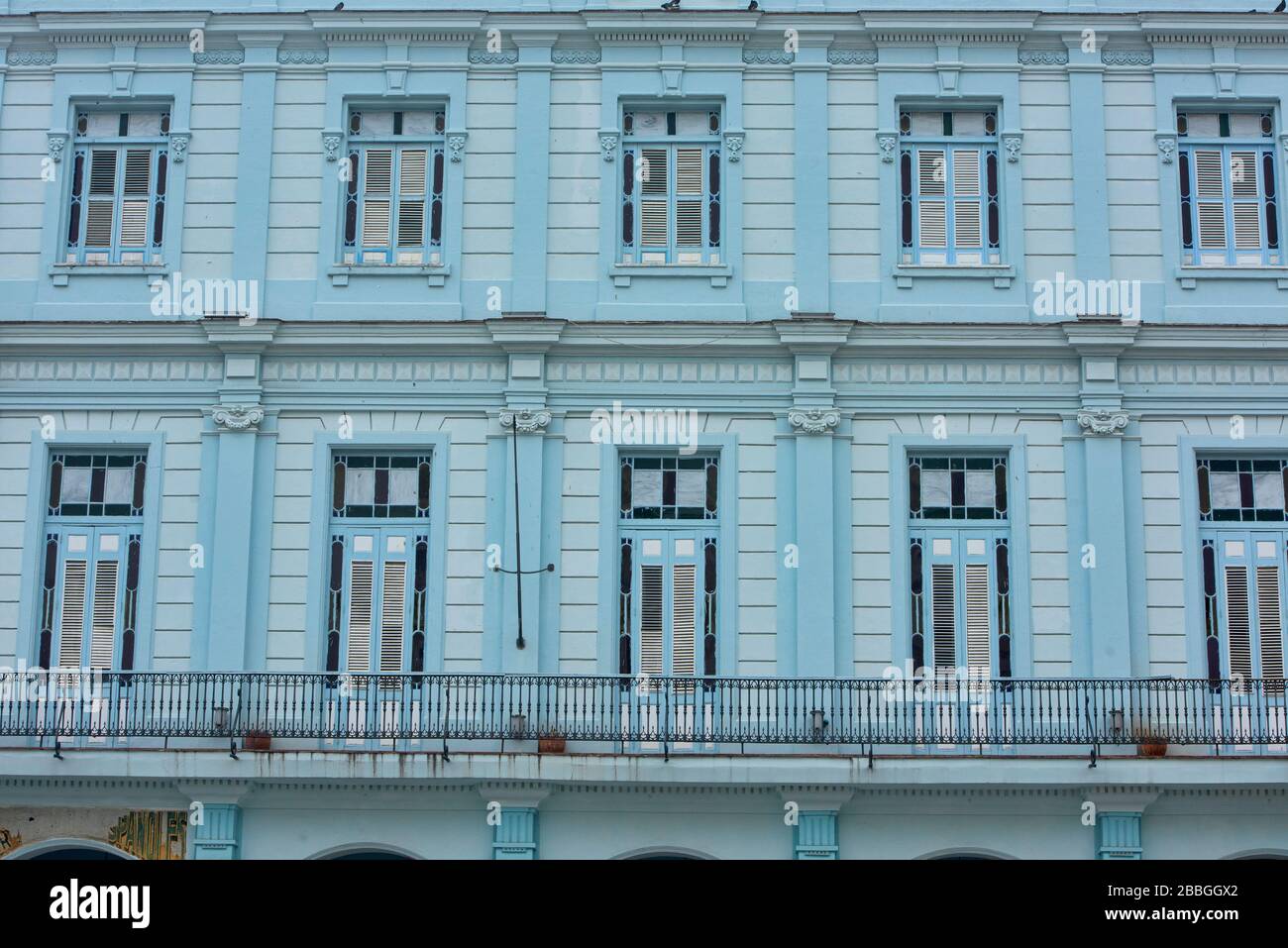 Kolonialarchitektur auf der Plaza Vieja, Havanna, Kuba Stockfoto