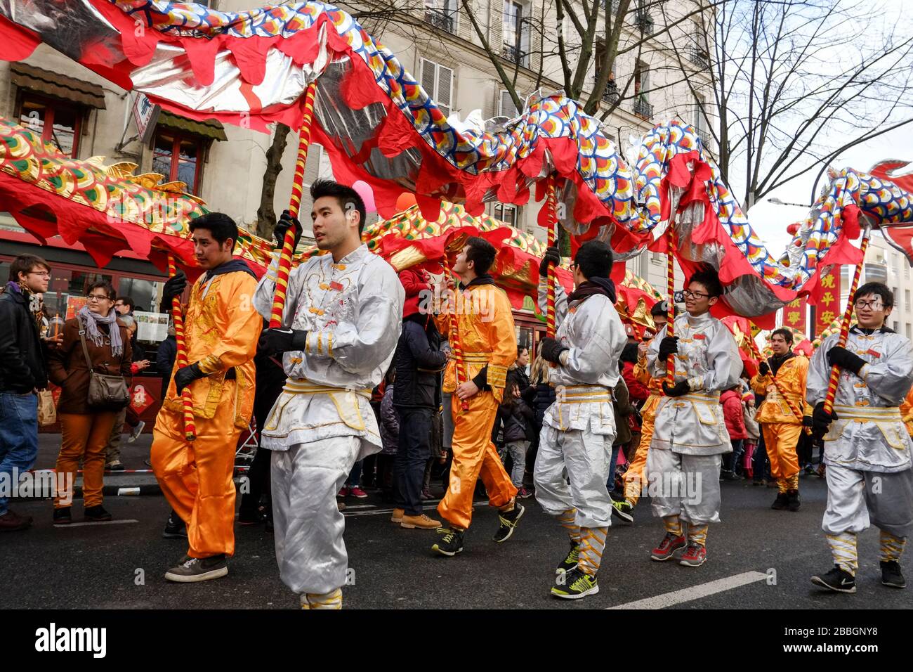 Neues chinesisches Jahr Parade-Event in Paris 2017. Stockfoto