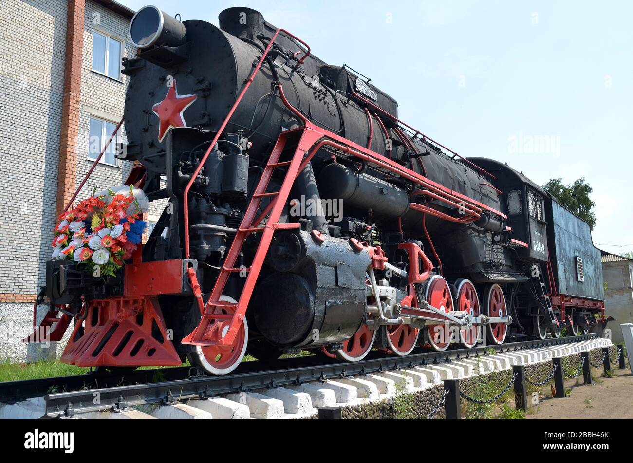 Eine Lokomotive der Klasse L im Bahnhof von Taichet, Russland. Stockfoto