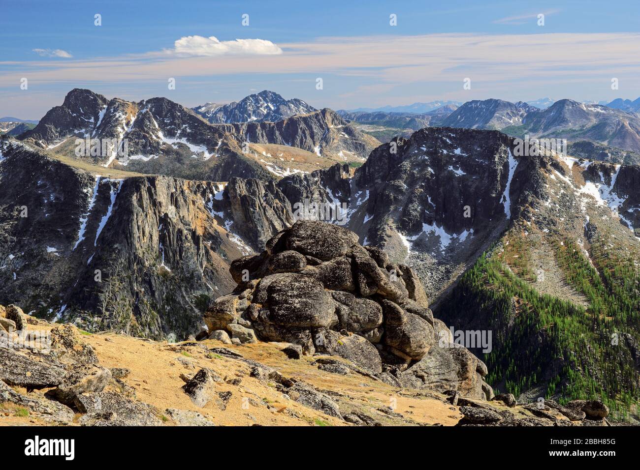 Blick auf die North Cascade Mountains vom Provinzpark Cathedral, British Columbia, Kanada. Stockfoto
