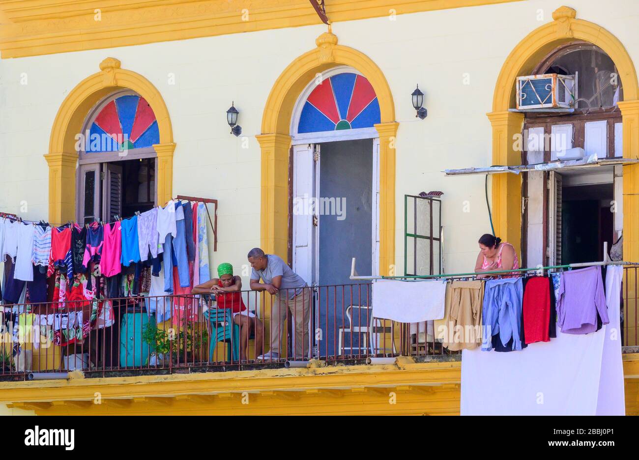 Balkon, Havanna Vieja, Kuba Stockfoto