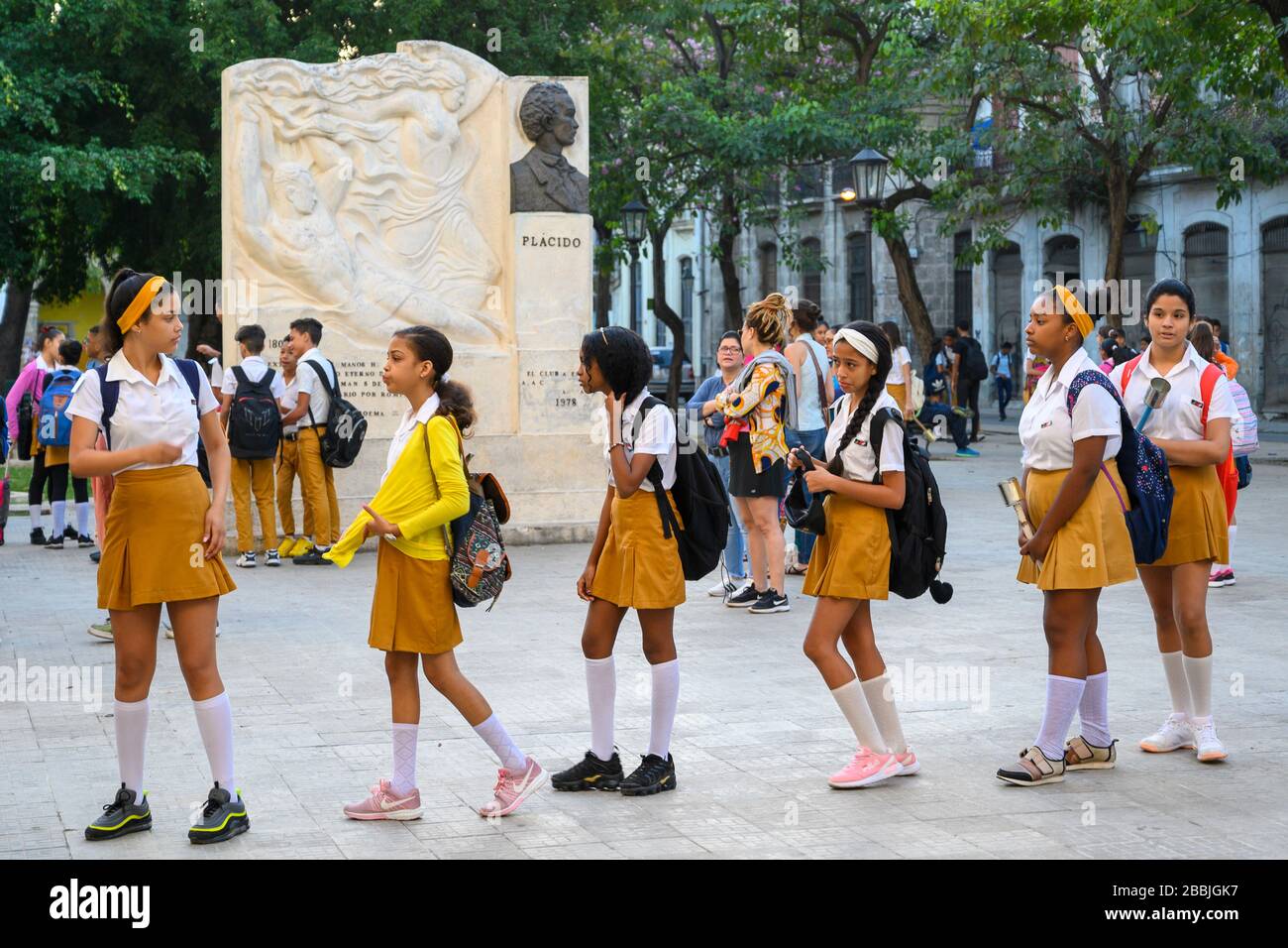 Schüler auf der Plaza del Cristo, mit einem Mund zum Dichter, Gabriel de la Conception Valdes, wissen als Placido, Havanna Vieja, Kuba Stockfoto