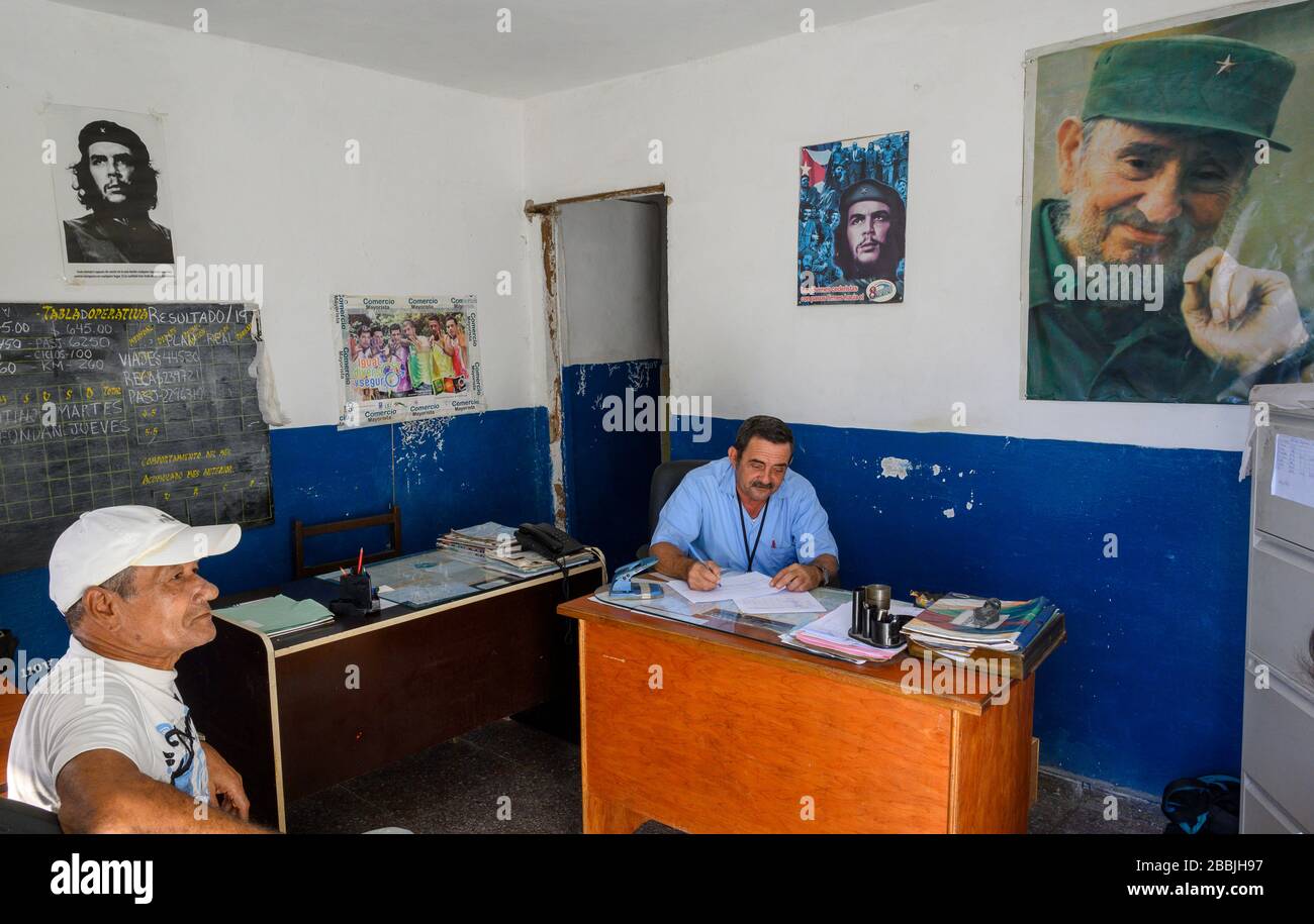 Büro in Regla Ferry Havanna, Kuba Stockfoto