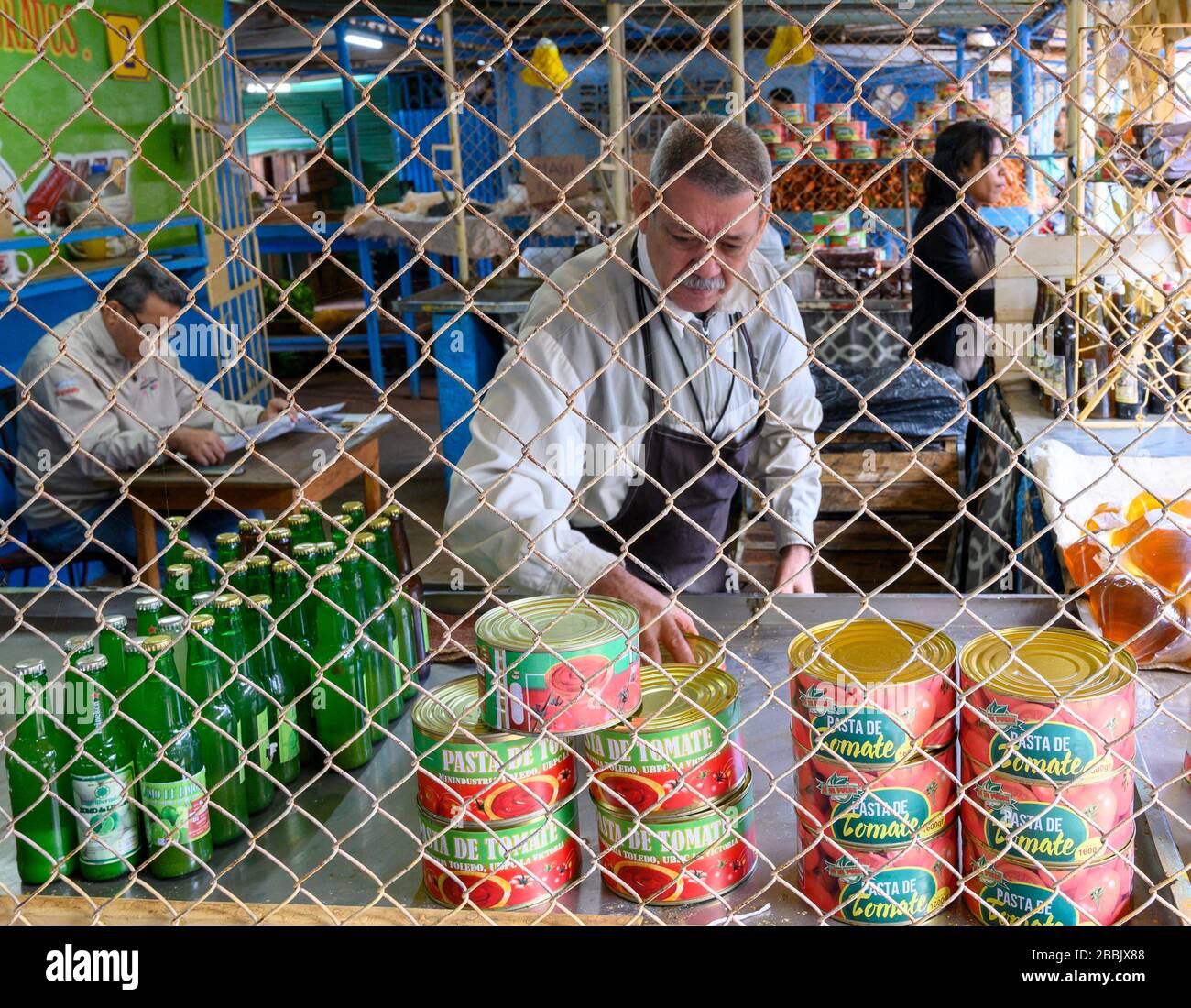 Lebensmittelmarkt, Vedado, Havanna, Kuba Stockfoto