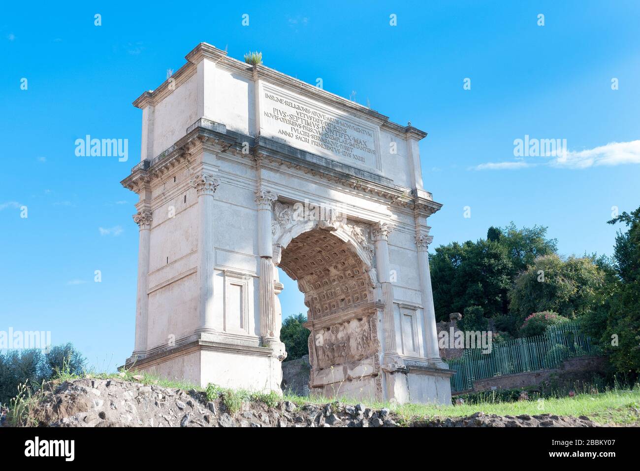 Bogen von Titus auf der Via Sacra, Rom, Italien Stockfoto