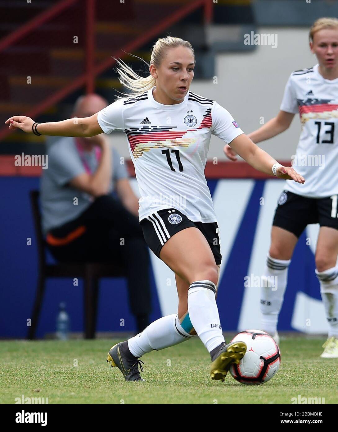 Gina chmielinski Fotos und Bildmaterial in hoher Auflösung Alamy