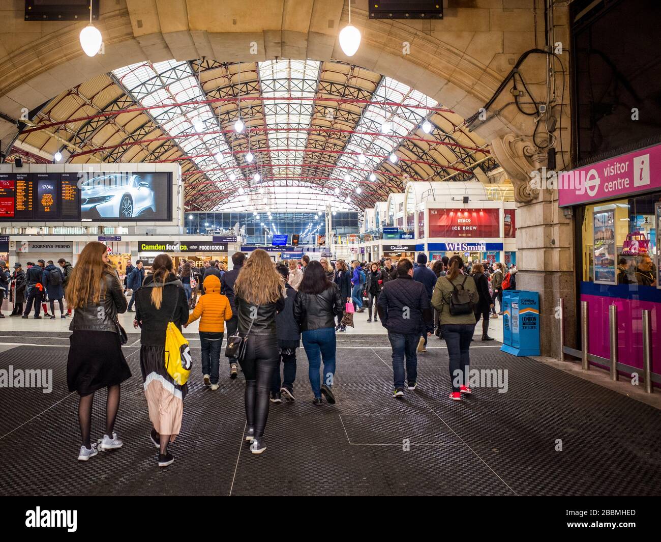 Bahnhof Victoria - London Stockfoto