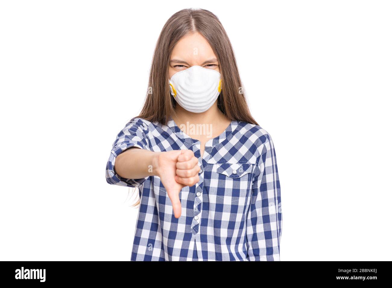 Teen Mädchen in schützende Gesichtsmaske Stockfoto