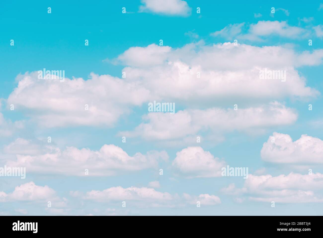 Sommer Wolken, schönen Hintergrund oder Sky Austausch Bild Stockfoto