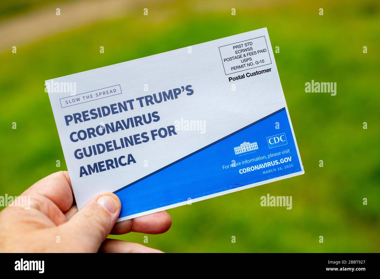 USA-Präsident Trumps Coronavirus Guidelines for America Mass Mailing Stockfoto