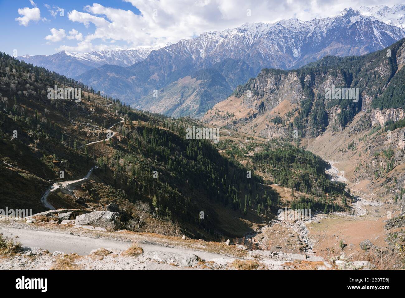 Indien Manali Rohtang Pass Road - Okt 2018: Rohtang Pass in Nordindien Stockfoto